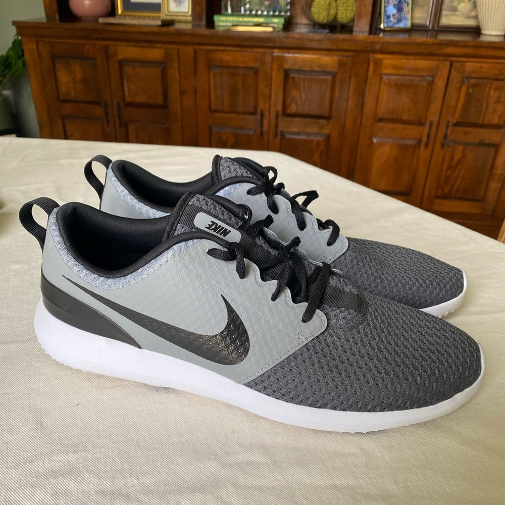 Men’s Nike Roshe Golf Shoes US 12